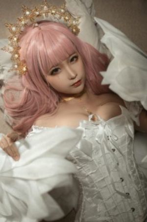 撕开她的乳罩慢慢揉视频