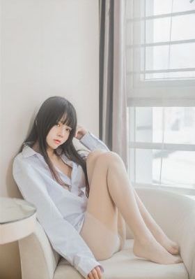 办公室秘书被躁bd在线看